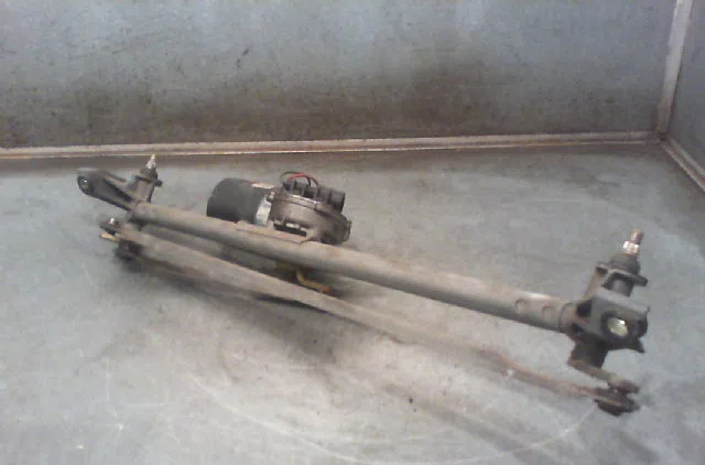 Moteur essuie-glace avant OPEL CALIBRA Phase 1 01-1990--06-1997 occasion