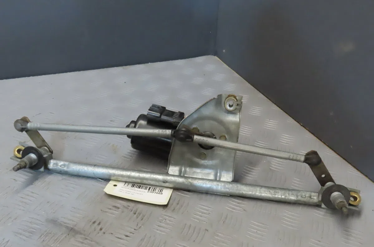 Moteur essuie-glace avant OPEL CORSA 1993 occasion