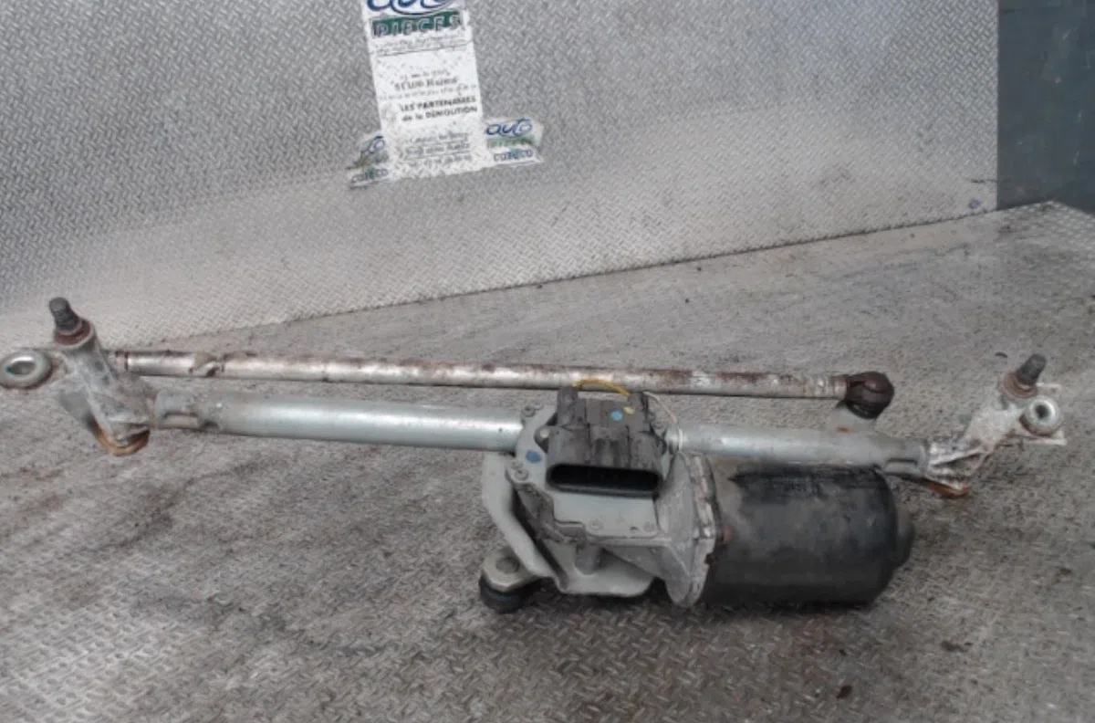 Moteur essuie-glace avant OPEL CORSA C  CORSA C PHASE 1 occasion