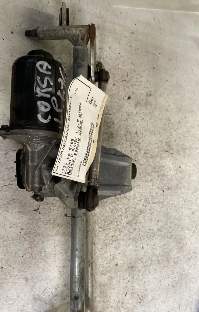 Moteur essuie-glace avant Opel CORSA C (X01) 1.7 dti (f08, f68) (2000-2009) 5 portes occasion