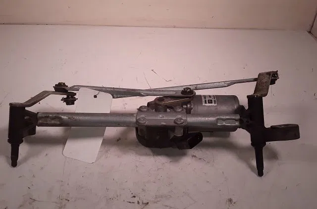 Moteur essuie-glace avant Opel CORSA D (S07) 1.2 lpg (l08, l68) (2011-2014) occasion