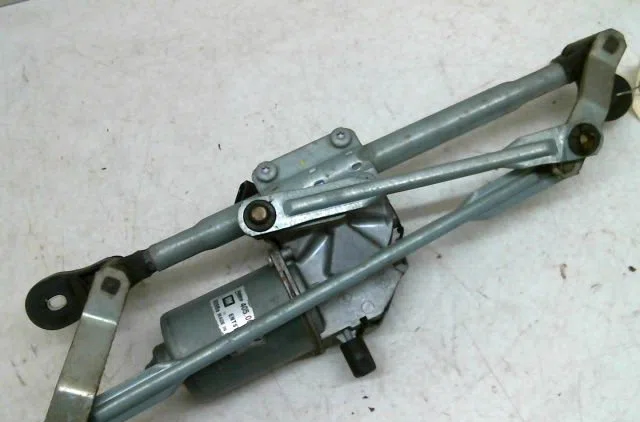 Moteur essuie-glace avant Opel CORSA D (S07) 1.3 cdti (l08, l68) (2006-2014) 3 portes occasion