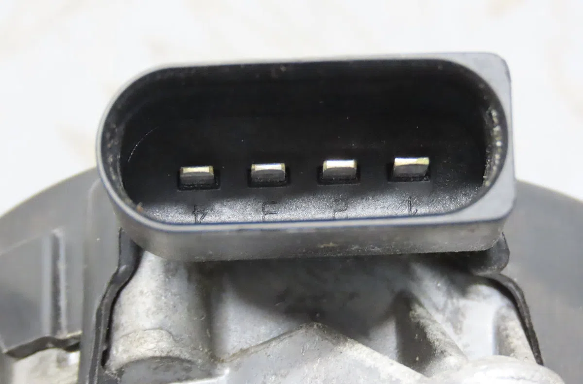 Moteur essuie-glace avant Opel CORSA D (S07) 1.3 cdti (l08, l68) (2006-2014) 5 portes occasion