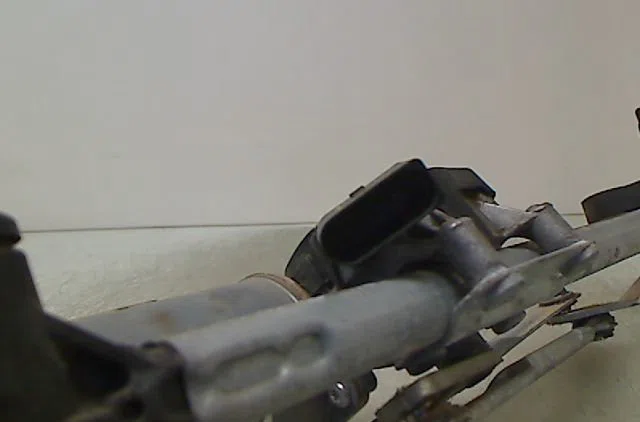 Moteur essuie-glace avant Opel CORSA D (S07) 1.4 (l08, l68) (2006-2014) 3 portes occasion