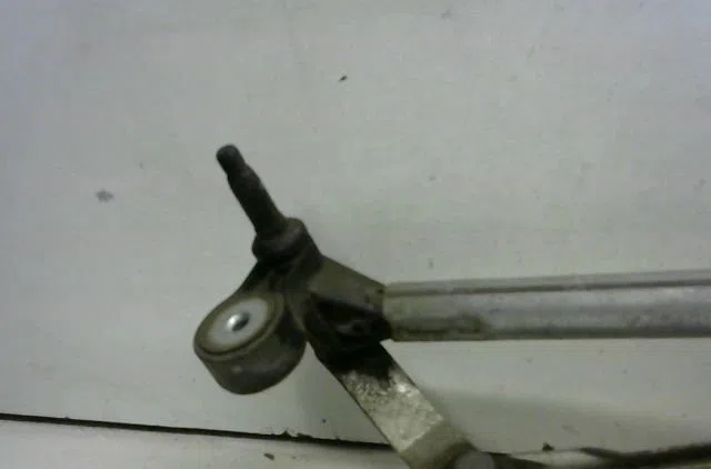 Moteur essuie-glace avant OPEL CORSA occasion