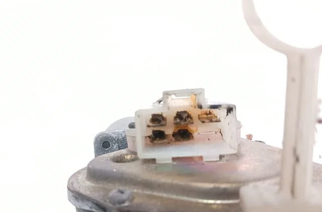 Moteur essuie-glace avant Opel FRONTERA B (U99) 2.2 dti (6b_zc, 6b_vf, 6b_66, 6b_76) (1998-2003) occasion