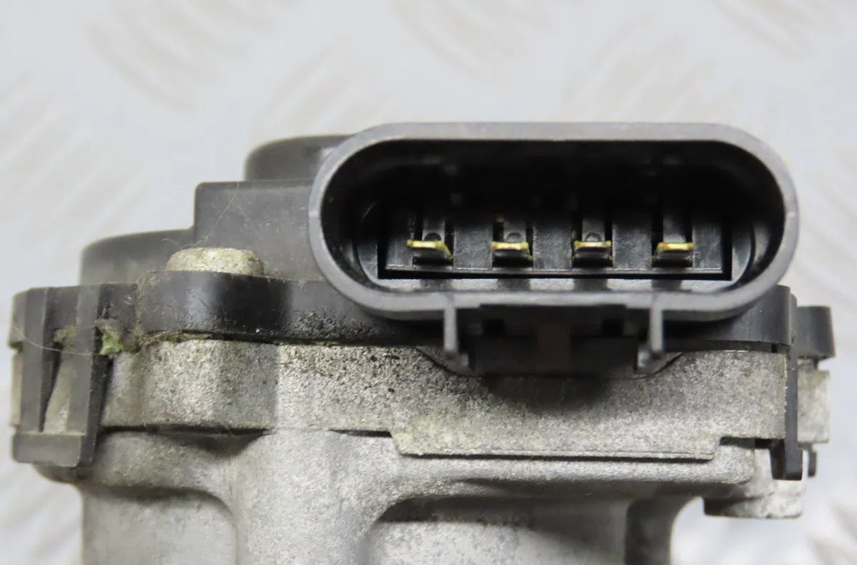 Moteur essuie-glace avant Opel INSIGNIA A A trois volumes (G09) 1.8 (69) (2008-2017) occasion