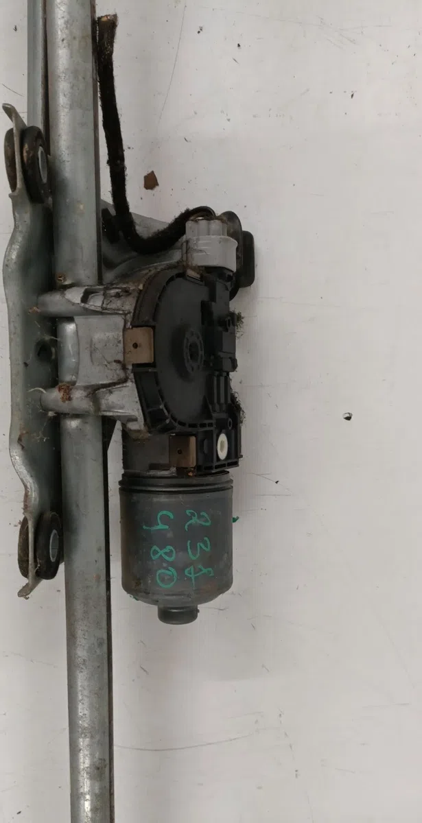 Moteur essuie-glace avant Opel MERIVA B Monospace (S10) 1.4 (75) (2010-2017) occasion