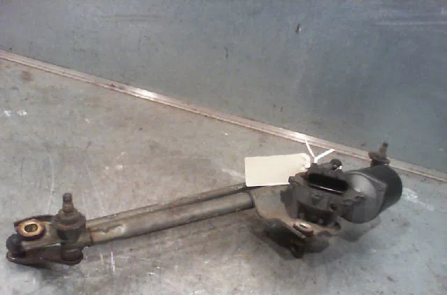 Moteur essuie-glace avant OPEL VECTRA 1998 occasion
