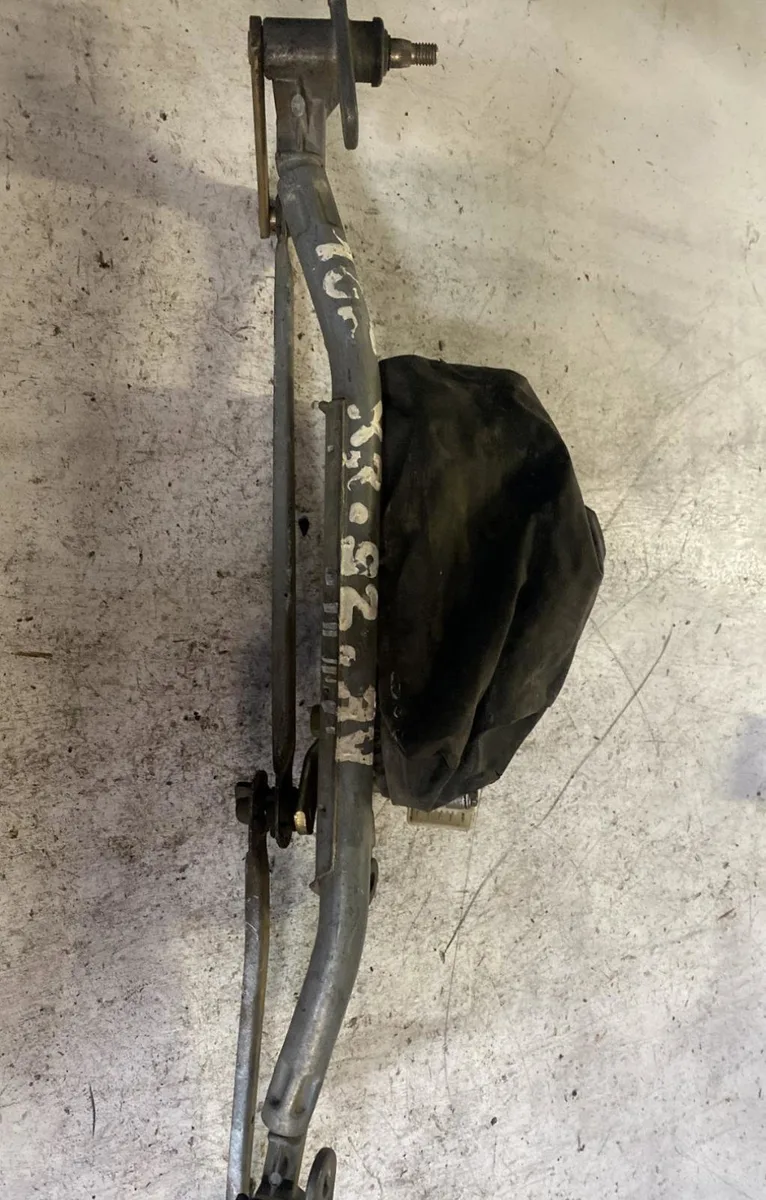 Moteur essuie-glace avant Peugeot 106 II (1A_, 1C_) 1.5 d (1998-2004) 3 portes occasion