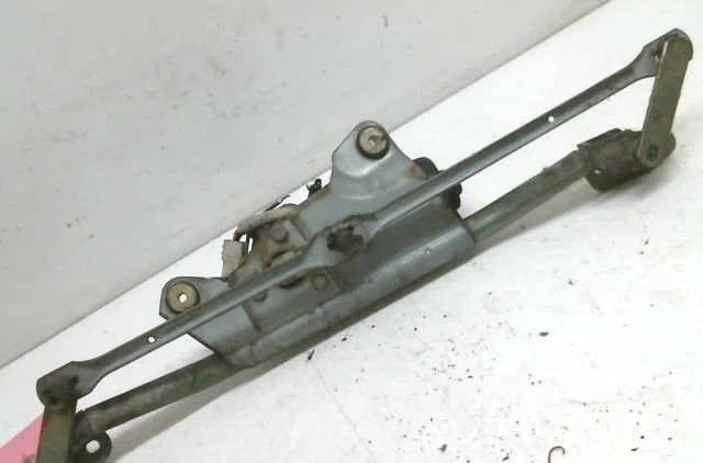 Moteur essuie-glace avant PEUGEOT 106 occasion
