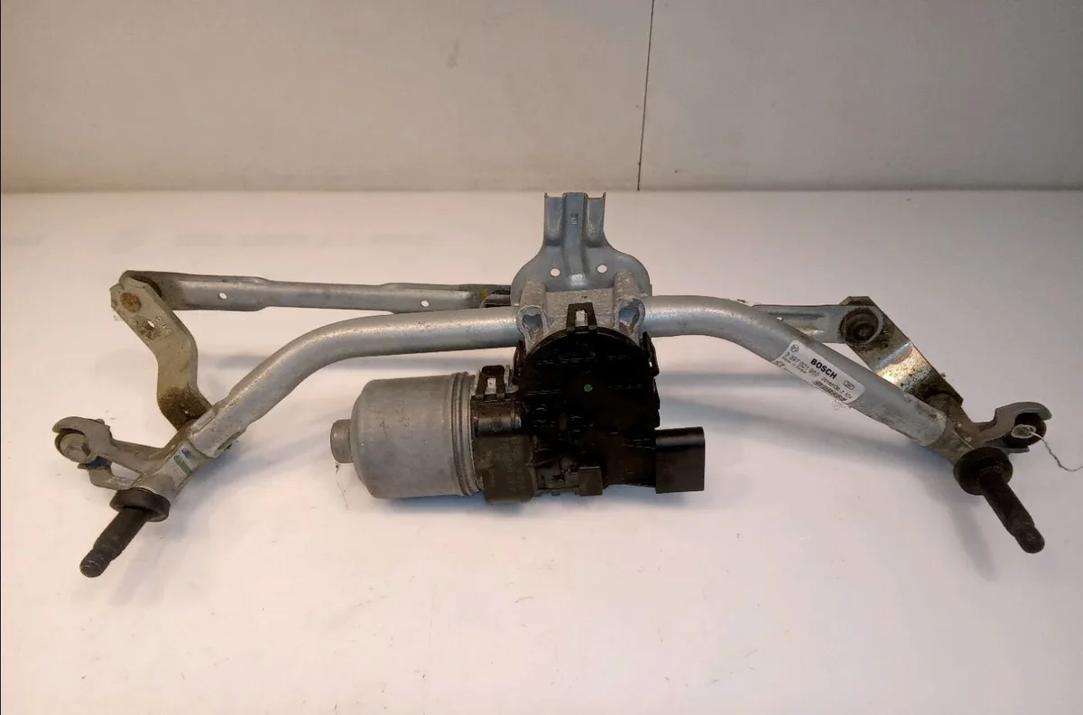 Moteur essuie-glace avant Peugeot 2008 I (CU_) 1.2 thp 110 - puretech 110 (2015) 5 portes occasion