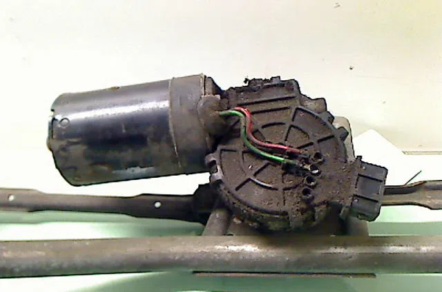 Moteur essuie-glace avant PEUGEOT 206 2002 occasion