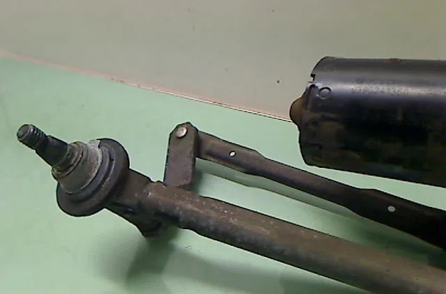 Moteur essuie-glace avant PEUGEOT 206 2002 occasion