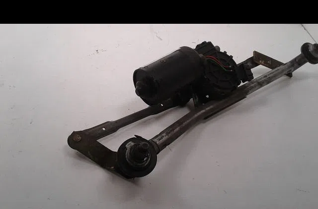 Moteur essuie-glace avant Peugeot 206 3-5 portes (2A-C) 1.6 16v (2000-2009) 3 portes occasion