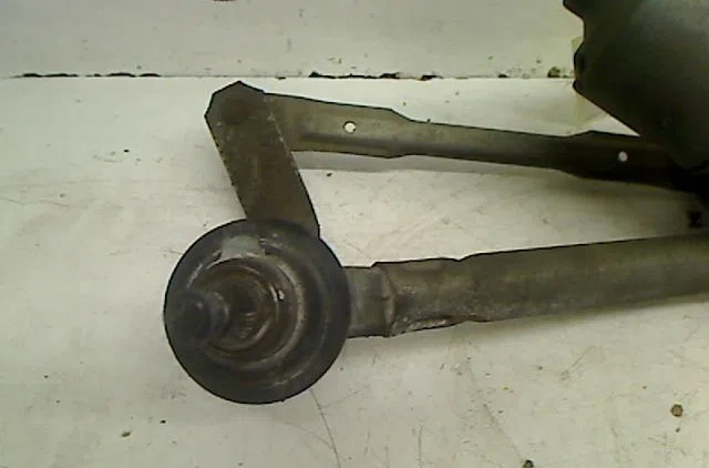 Moteur essuie-glace avant PEUGEOT 206 occasion