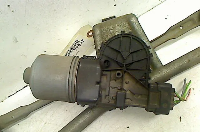 Moteur essuie-glace avant PEUGEOT 206 occasion