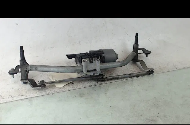 Moteur essuie-glace avant PEUGEOT 207 2011 occasion