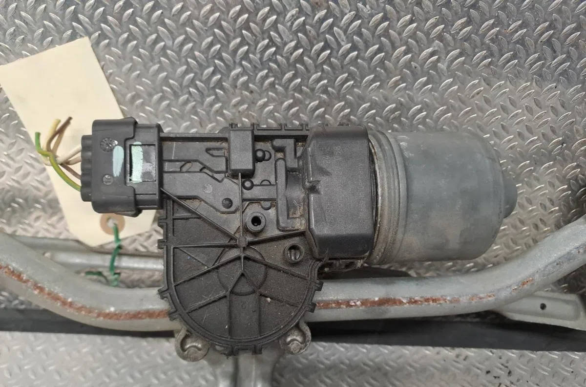 Moteur essuie-glace avant PEUGEOT 207  207 PHASE 2 BREAK occasion