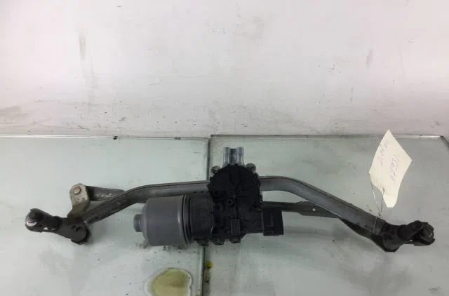 Moteur essuie-glace avant Peugeot 207-207 (WA_, WC_) 1.6 16v vti (2007-2012) 5 portes occasion
