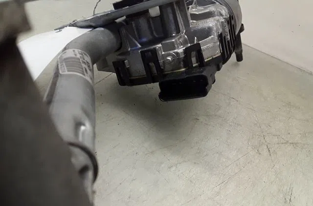 Moteur essuie-glace avant Peugeot 208 I (CA_, CC_) 1.6 gti (2012) occasion