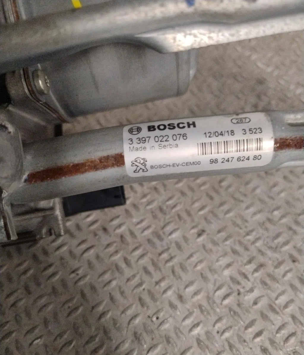 Moteur essuie-glace avant PEUGEOT 3008 2  3008 2 PHASE 1 occasion