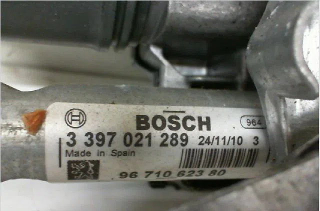 Moteur essuie-glace avant PEUGEOT 3008 I Phase 1 04-2009--12-2013 2.0 HDI 163ch occasion