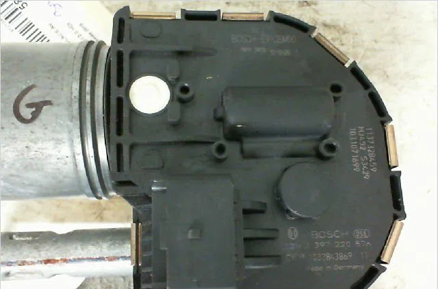 Moteur essuie-glace avant PEUGEOT 3008 I Phase 1 04-2009--12-2013 2.0 HDI 163ch occasion