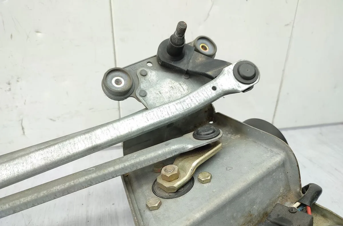 Moteur essuie-glace avant PEUGEOT 306 PHASE 1 occasion