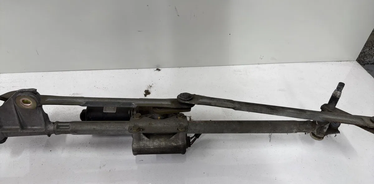 Moteur essuie-glace avant Peugeot 307 (3A-C) 2.0 hdi 110 (2000-2007) occasion