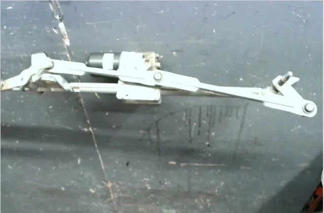 Moteur essuie-glace avant Peugeot 307 Break (3E) 2.0 (2002-2005) occasion