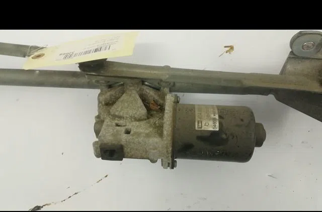 Moteur essuie-glace avant Peugeot 307 CC (3B) 2.0 hdi 135 (2005-2009) occasion