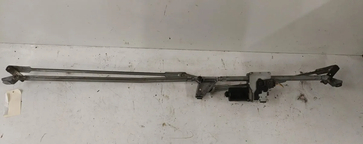 Moteur essuie-glace avant PEUGEOT 307 PHASE 2 CABRIOLET occasion