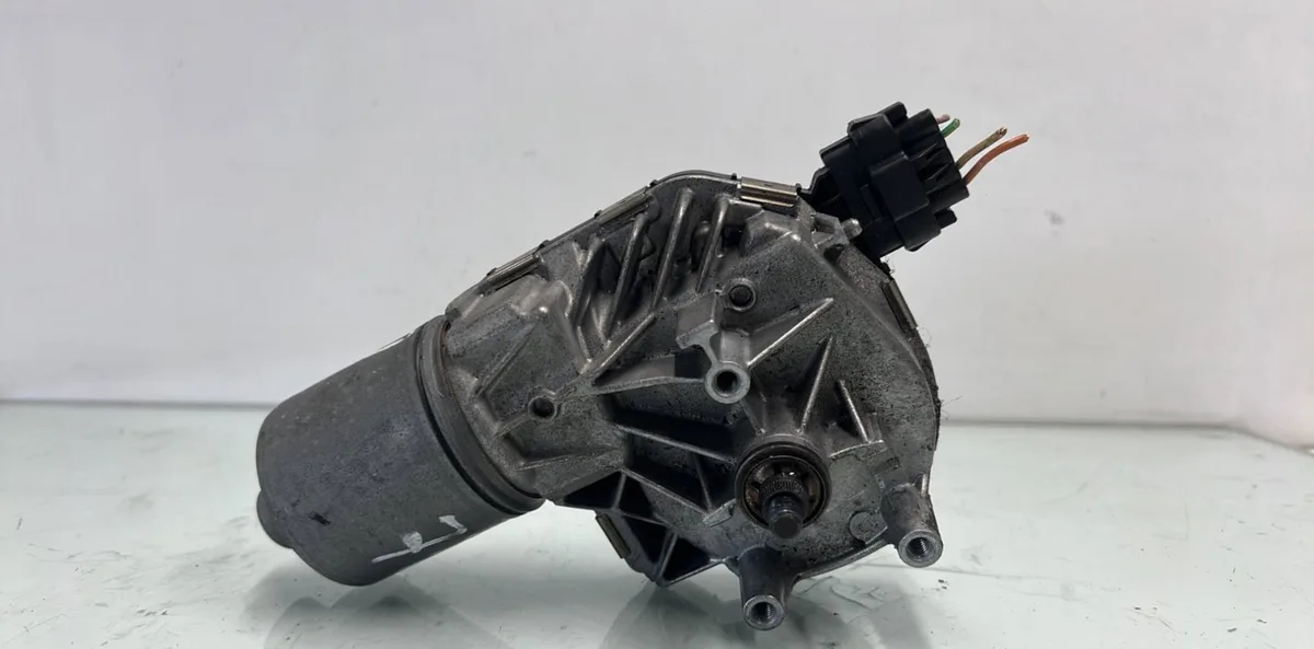 Moteur essuie-glace avant PEUGEOT 308 1 PHASE 2 CABRIOLET occasion