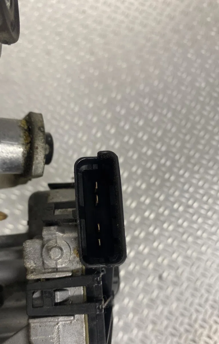 Moteur essuie-glace avant PEUGEOT 308 2  308 2 PHASE 1 occasion