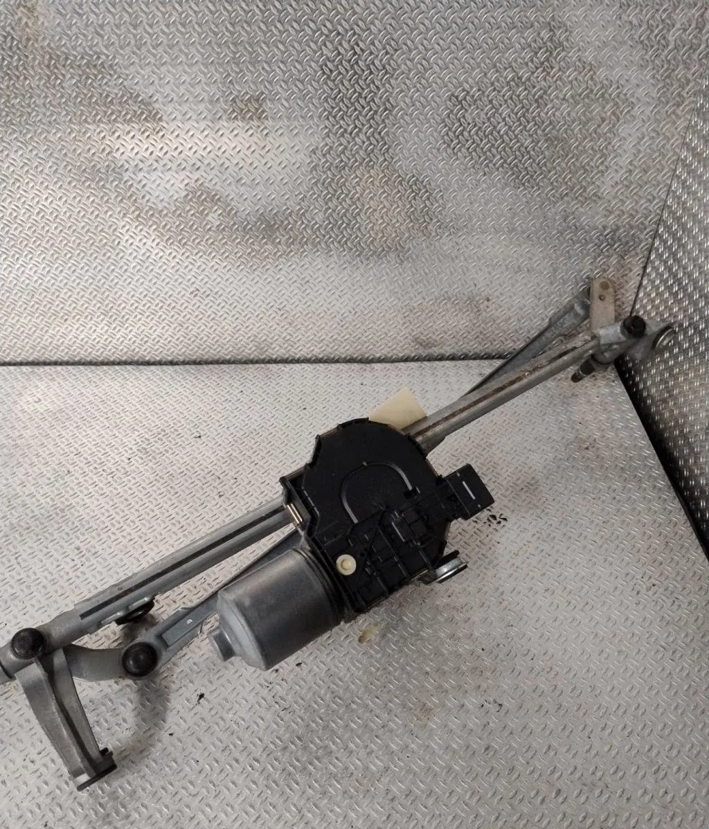 Moteur essuie-glace avant Peugeot 308 I (4A_, 4C_) 1.6 hdi (2007-2014) 5 portes occasion