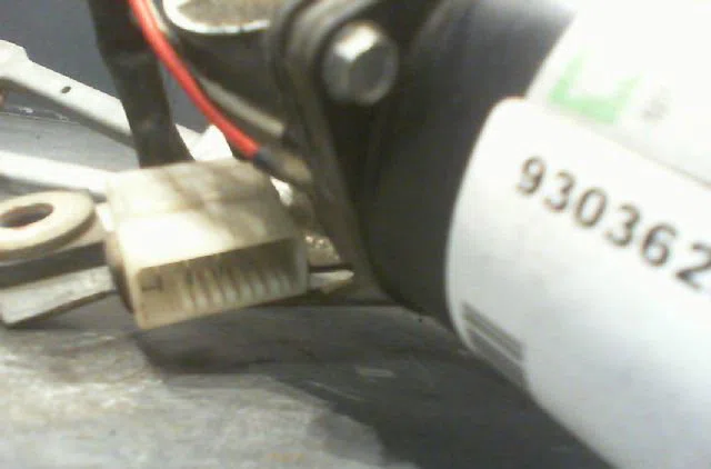 Moteur essuie-glace avant PEUGEOT 309 Phase 1 10-1985--06-1989 occasion