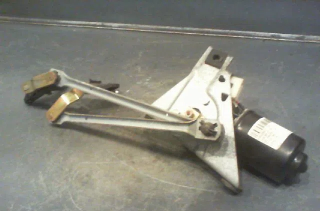 Moteur essuie-glace avant PEUGEOT 309 Phase 1 10-1985--06-1989 occasion