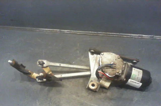 Moteur essuie-glace avant PEUGEOT 309 Phase 1 10-1985--06-1989 occasion
