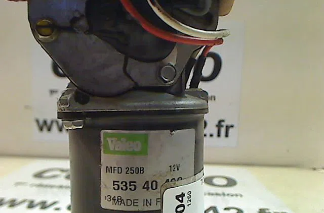 Moteur essuie-glace avant Peugeot 405 II (4B) 1.9 td (1992-1995) occasion
