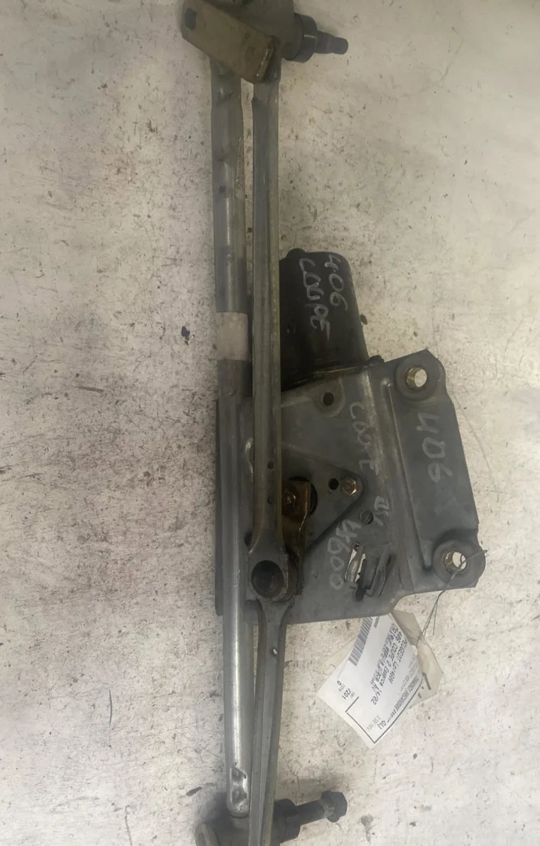 Moteur essuie-glace avant Peugeot 406 Coupé (8C) 2.0 16v (1997-2004) occasion