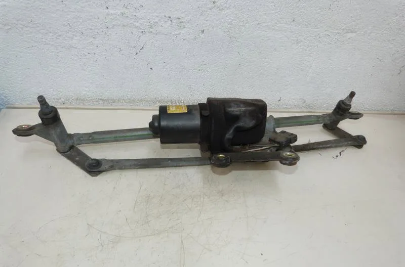 Moteur essuie-glace avant PEUGEOT 406 PHASE 1 BREAK occasion