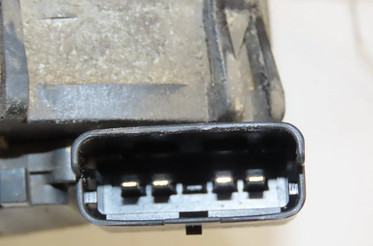 Moteur essuie-glace avant Peugeot PARTNER Camionnette-Monospace (5_, G_) 1.9 d (1996-2002) 3 portes occasion