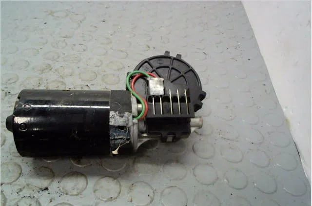 Moteur essuie-glace avant Porsche BOXSTER (986) 2.7 (1999-2002) occasion
