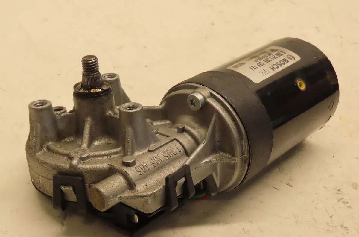 Moteur essuie-glace avant Porsche BOXSTER (987) 2.7 (2004-2006) occasion