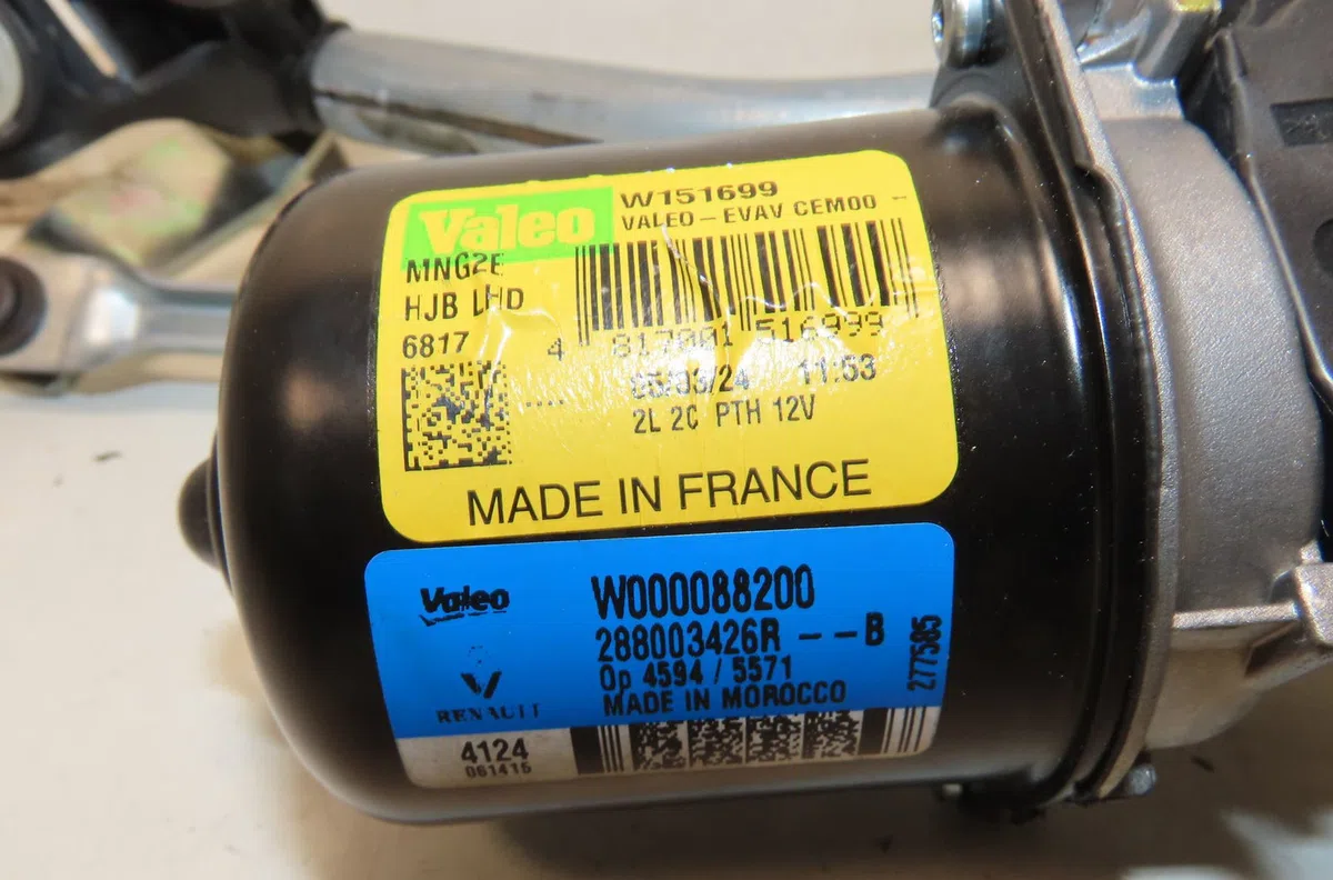 Moteur essuie-glace avant Renault CAPTUR II (HF_) Tce 140 (hfn0) (2020) occasion