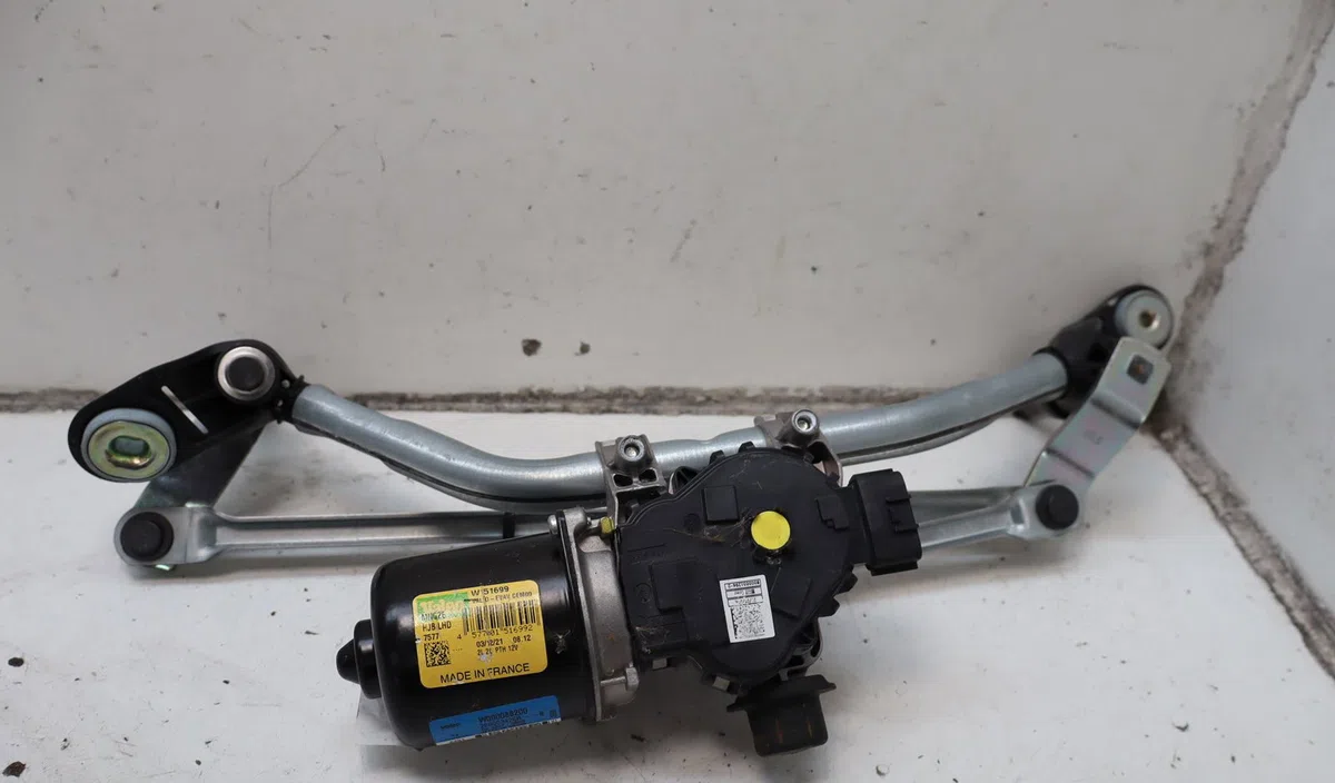 Moteur essuie-glace avant Renault CAPTUR II (HF_) Tce 90 (hfm6) (2020) occasion