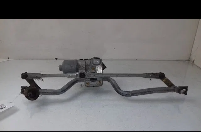 Moteur essuie-glace avant RENAULT CLIO 2003 occasion