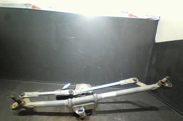Moteur essuie-glace avant Renault CLIO II (BB_, CB_) 1.2 (bb0a, bb0f, bb10, bb1k, bb28, bb2d, bb2h, cb0a,... (1998-2010)