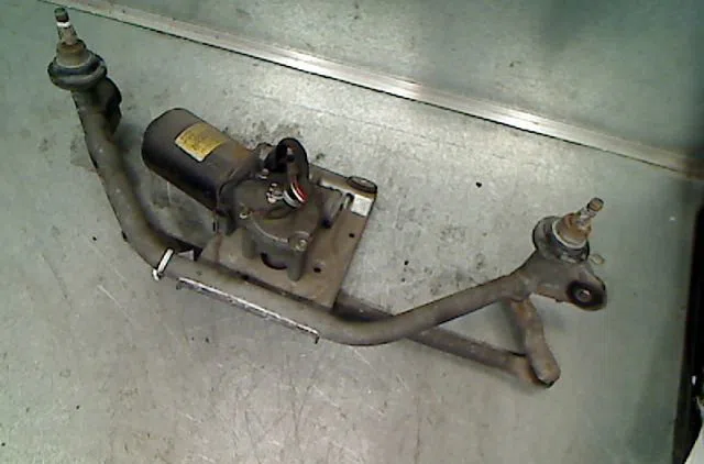 Moteur essuie-glace avant Renault ESPACE III (JE0_) 2.2 12v td (je0e, je0h, je0p) (1996-2000) occasion